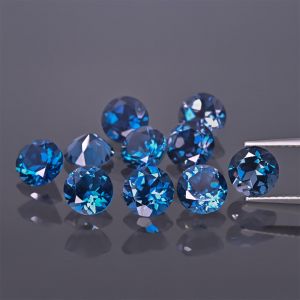 Round stone, cone - London Blue topaz 4 MM